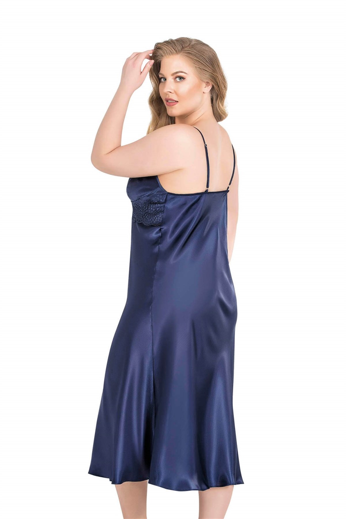 Aria`s Closet Büyük Beden Lacivert Uzun İkili Saten Sabahlık Gecelik Takımı Aria`s Closet Büyük Beden Lacivert Uzun İkili Saten Sabahlık Gecelik Takımı