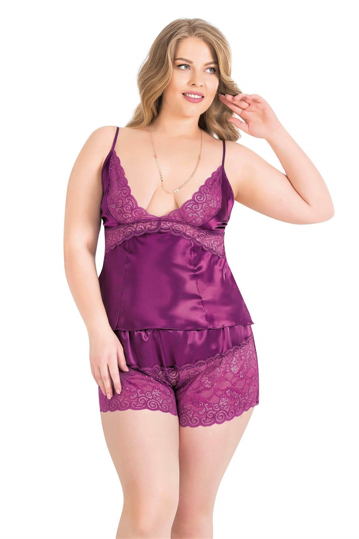 Aria`s Closet Büyük Beden Mor Saten Babydoll Şort Takımı Aria`s Closet Büyük Beden Mor Saten Babydoll Şort Takımı