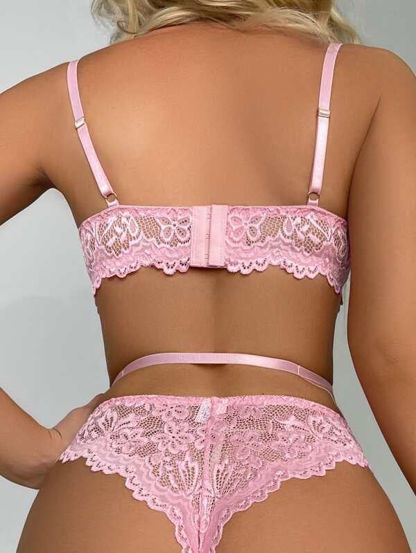 Aria`s Closet Kalp Aksesuarlı Dantelli Fantezi Pembe Jartiyer Takım Aria`s Closet Kalp Aksesuarlı Dantelli Fantezi Pembe Jartiyer Takım