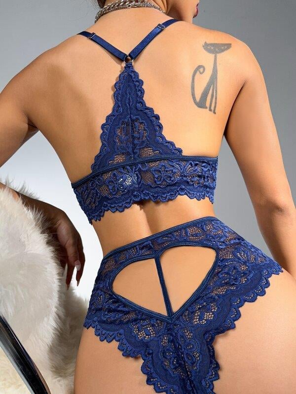 Aria`s Closet Lacivert Dantelli Fantezi Bralet Sütyen Takımı Aria`s Closet Lacivert Dantelli Fantezi Bralet Sütyen Takımı