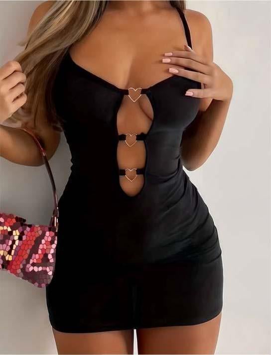 Aria`s Closet Siyah Göğüs Dekolteli Kalp Detaylı Mini Club Elbisesi Aria`s Closet Siyah Göğüs Dekolteli Kalp Detaylı Mini Club Elbisesi