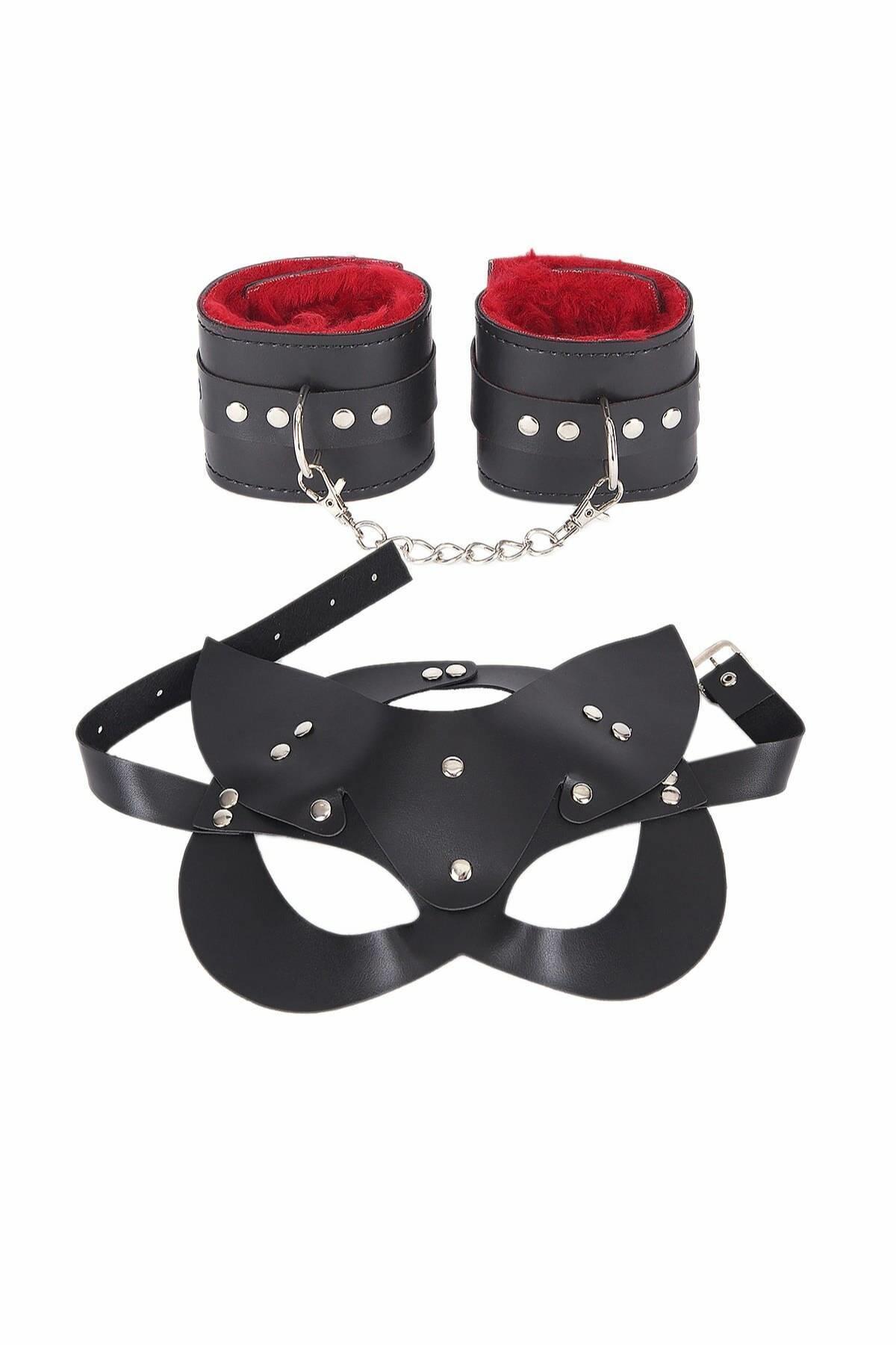 Aria`s Closet Maske Ve Kelepçe Deri Harness Fantezi Set Aria`s Closet Maske Ve Kelepçe Deri Harness Fantezi Set